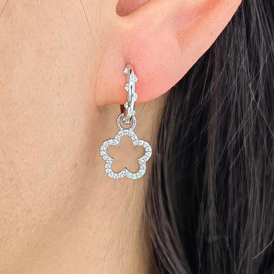Sterling Silver Hollow Daisy Earrings