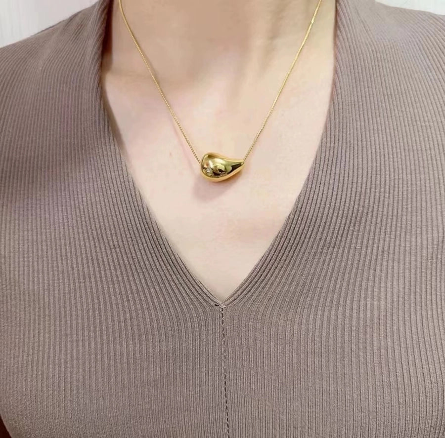 Sterling Silver Horizontal Water Droop Necklace